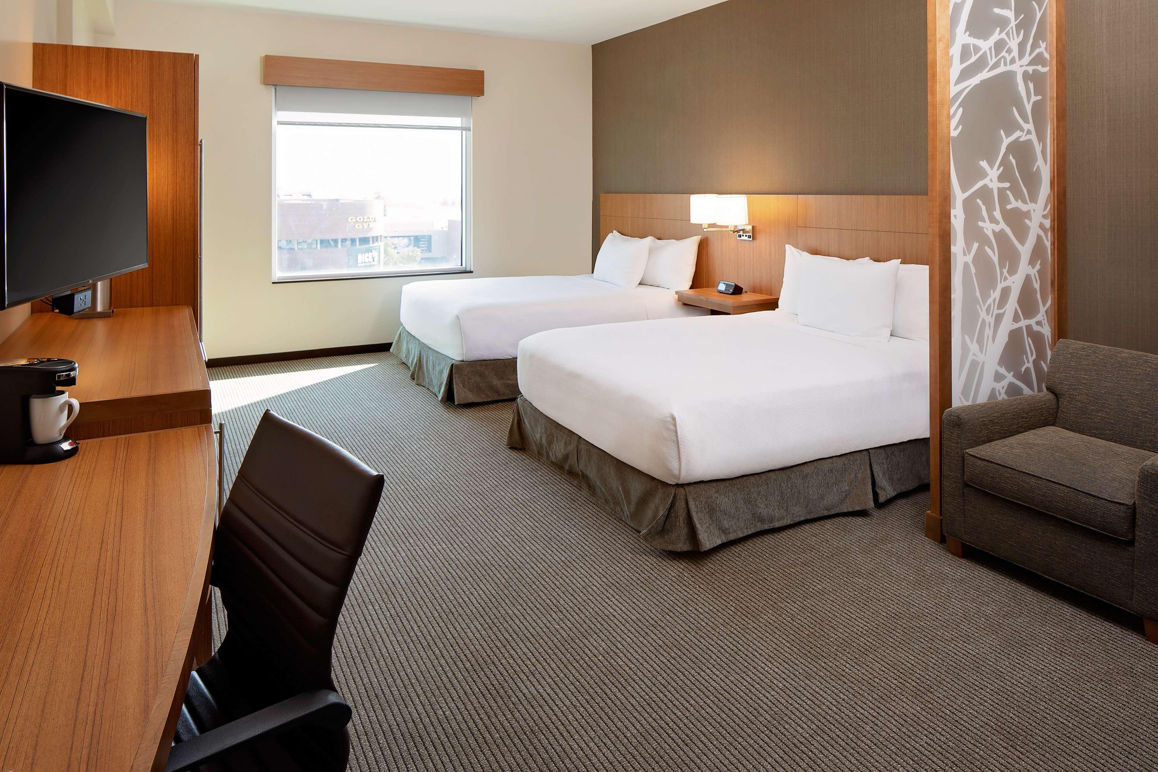 Hyatt Place Glendale/Los Angeles Exteriér fotografie