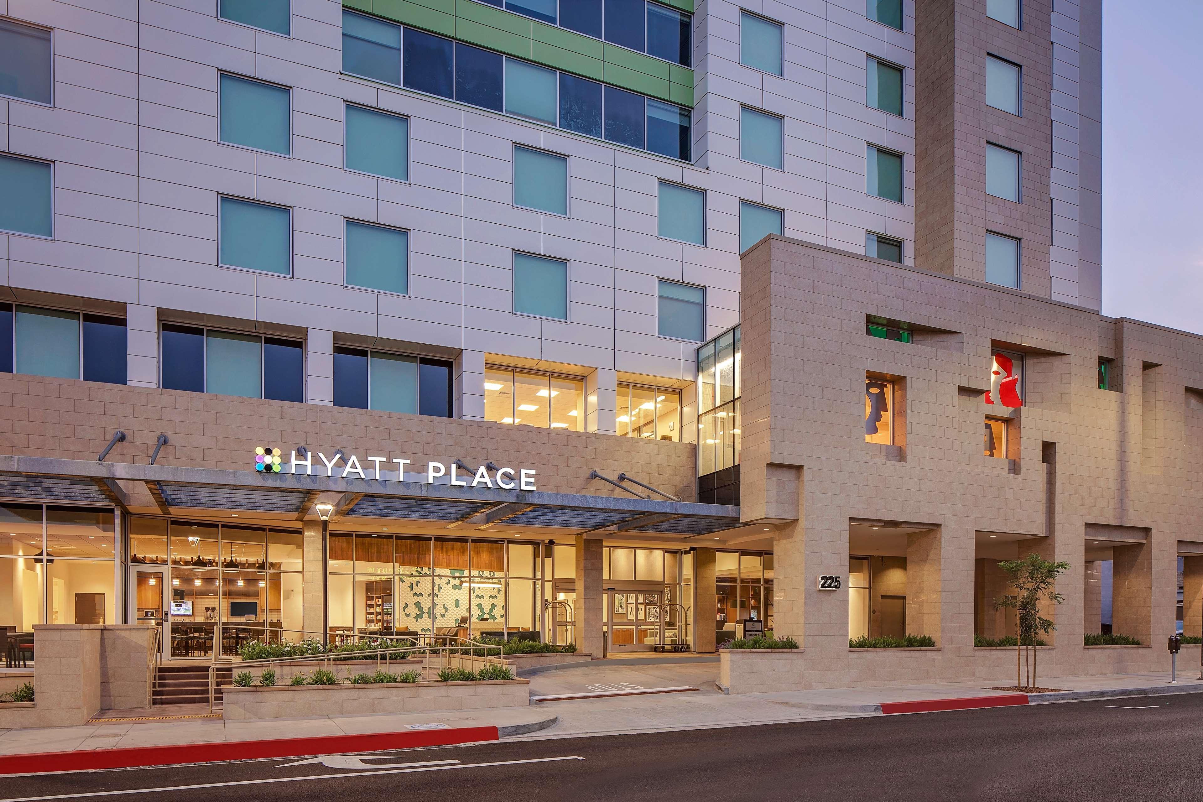 Hyatt Place Glendale/Los Angeles Exteriér fotografie